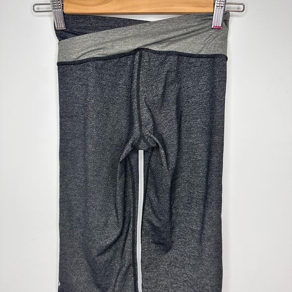 Vintage Lululemon 15” short US 2 - Picture 6 of 7